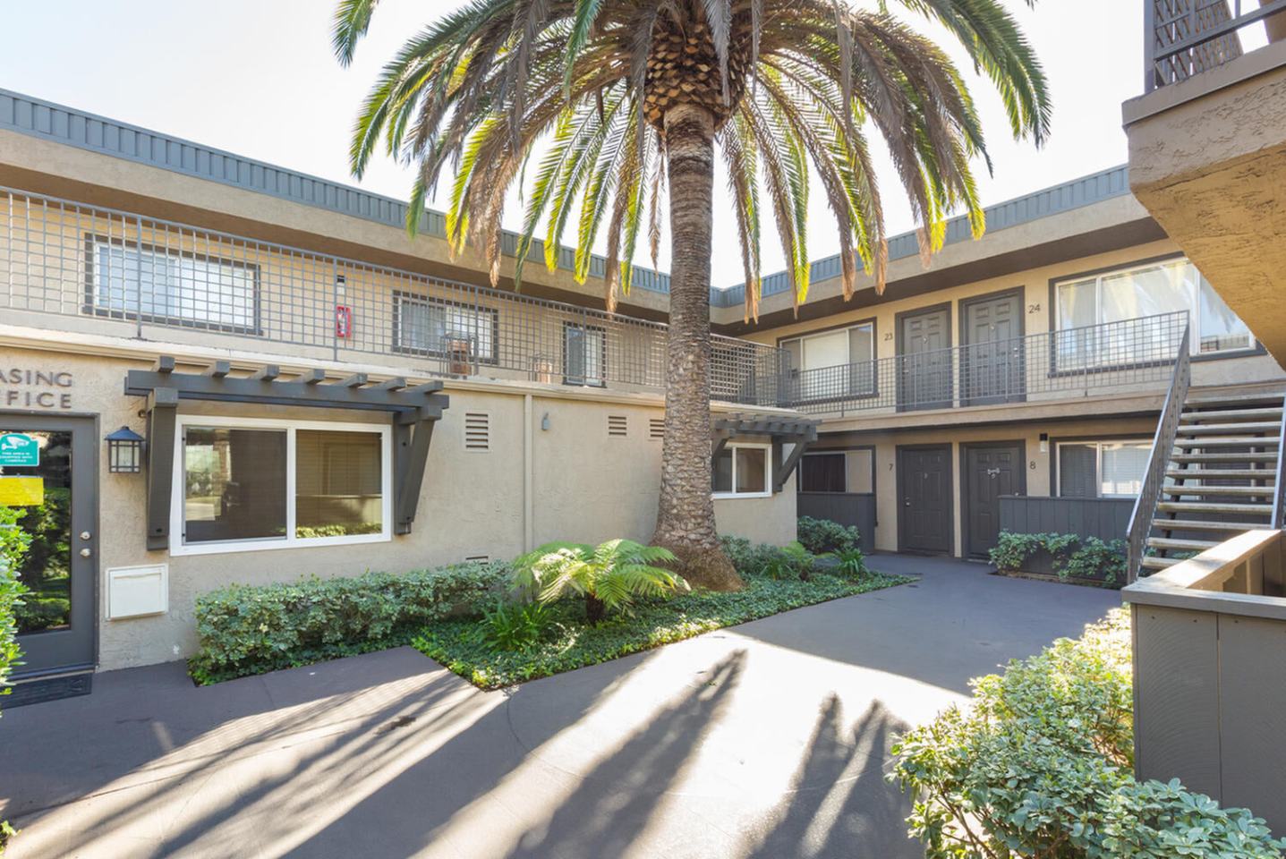 Elán Sandrock Place Apartments Image 3