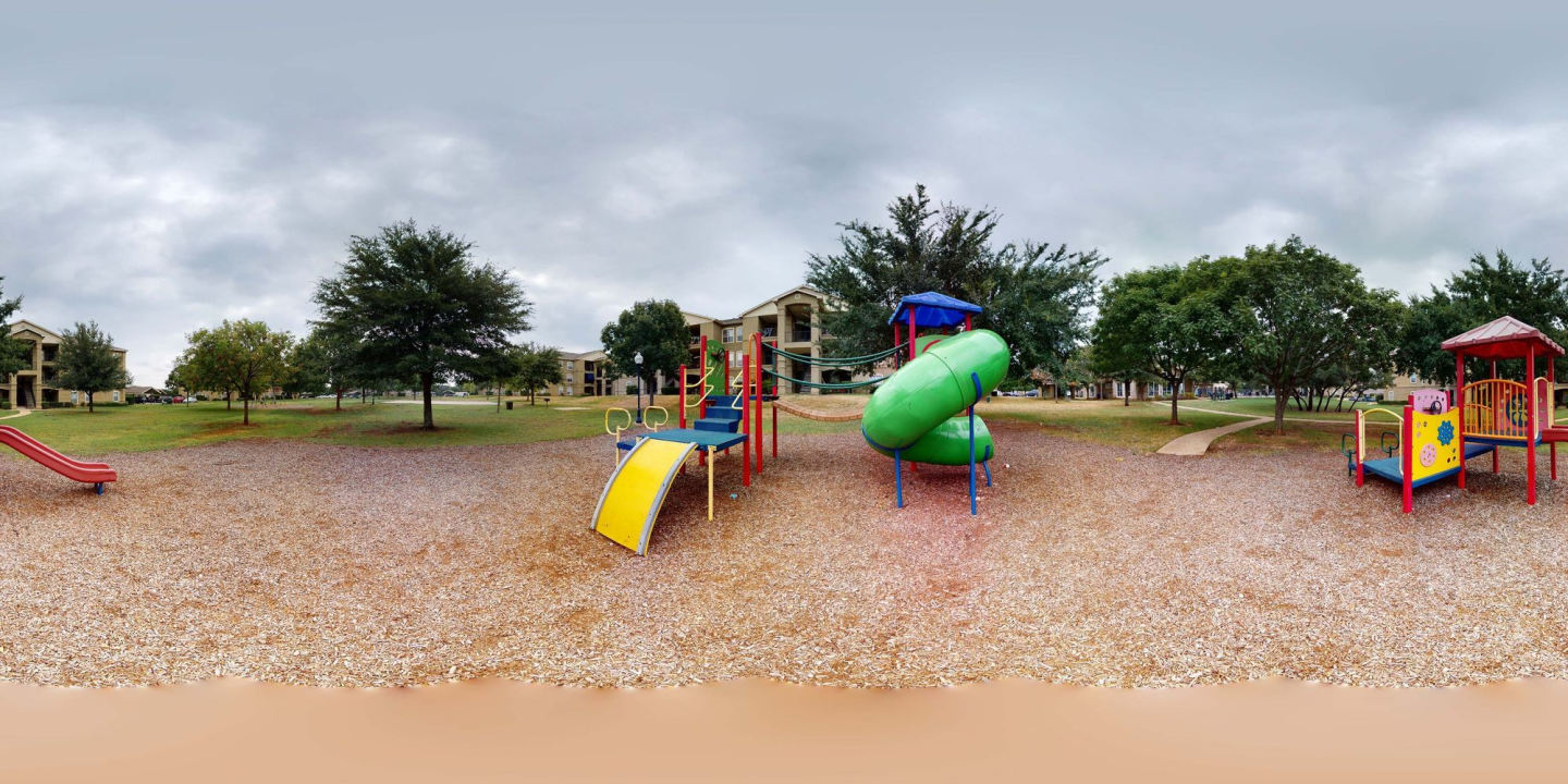 Lakeline Apartments Image 10