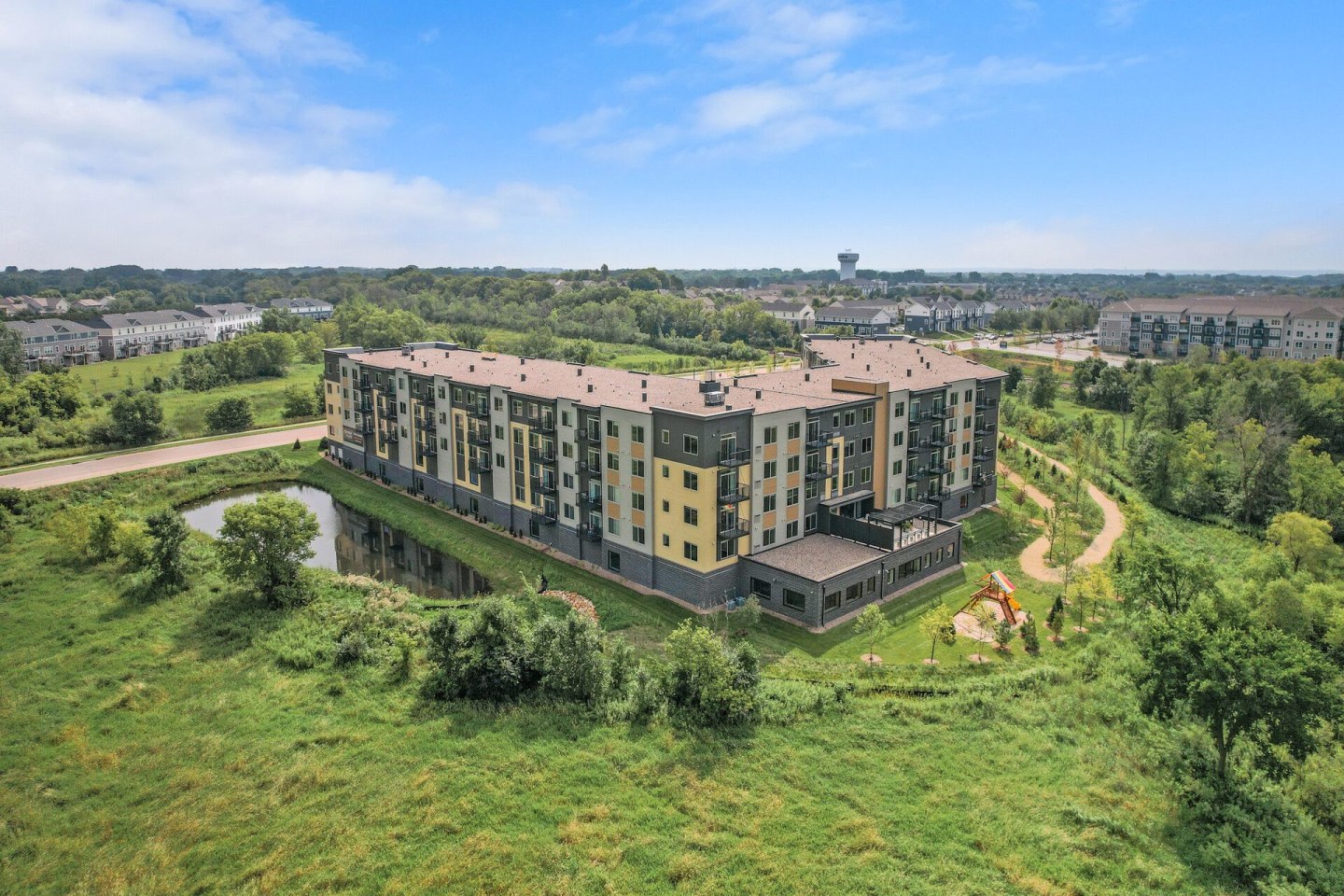 Fenview Flats Image 24