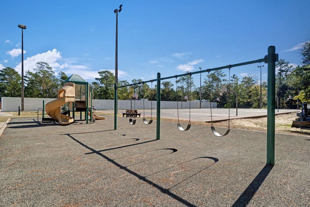Estates at Palm Bay Image 15