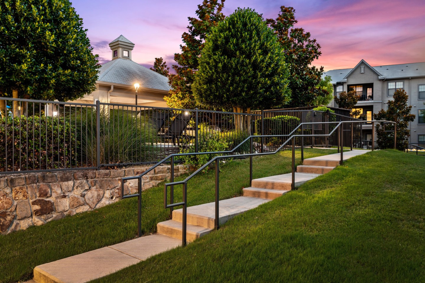 Bell Stonebriar Image 21