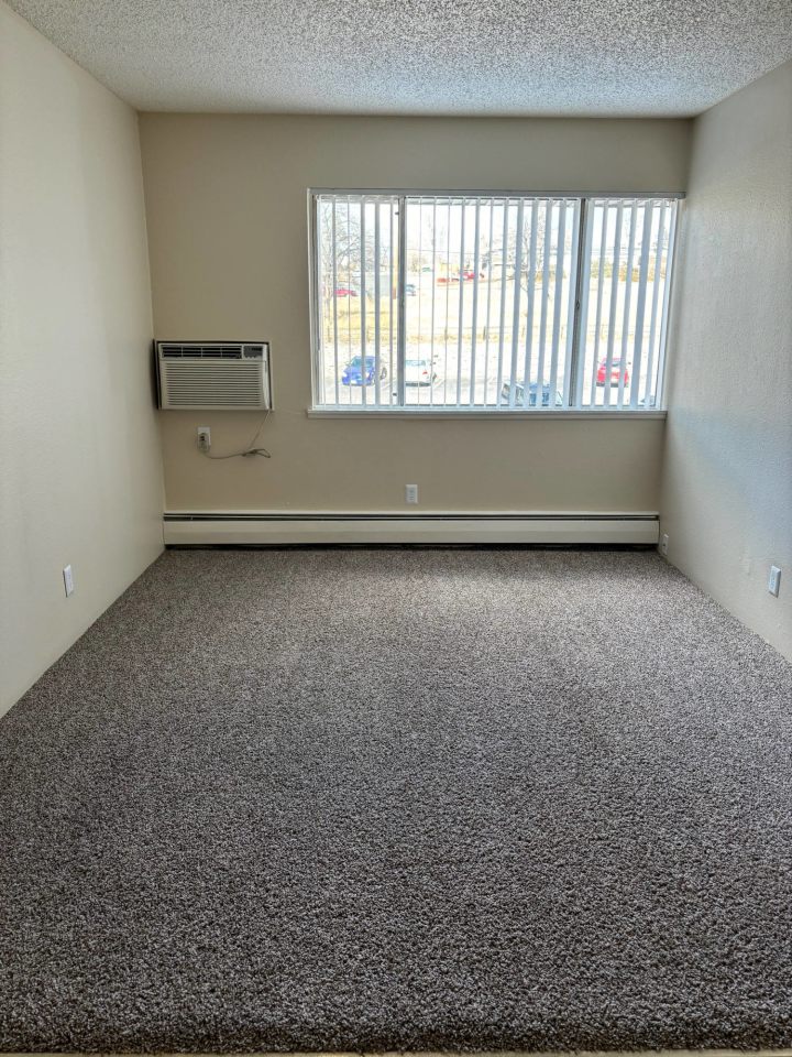 Airlan Arms Apartments Image 9