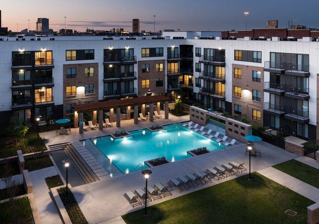 Eleven10 at Farmers Market Apartments Image 12