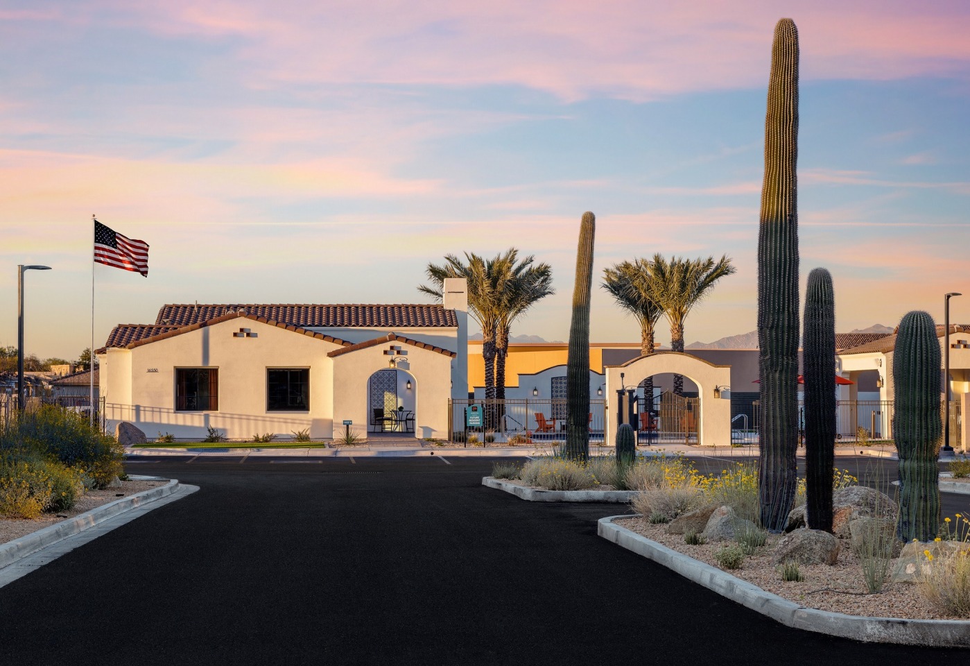 Pillar at Fountain Hills Image 14