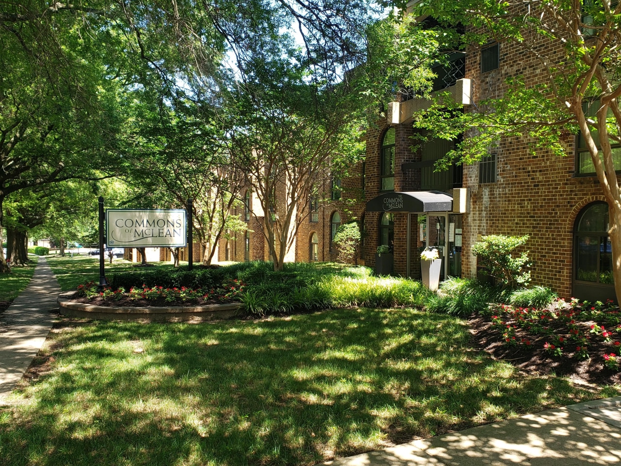The Commons of McLean Image 5