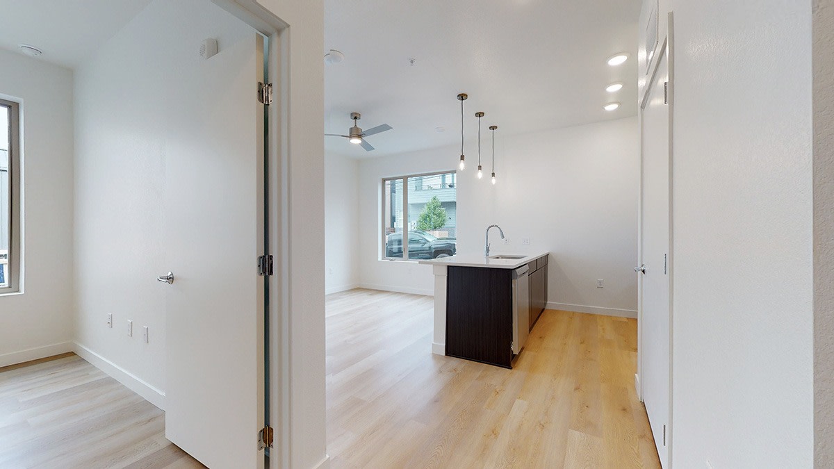 Proto Apartments Image 9