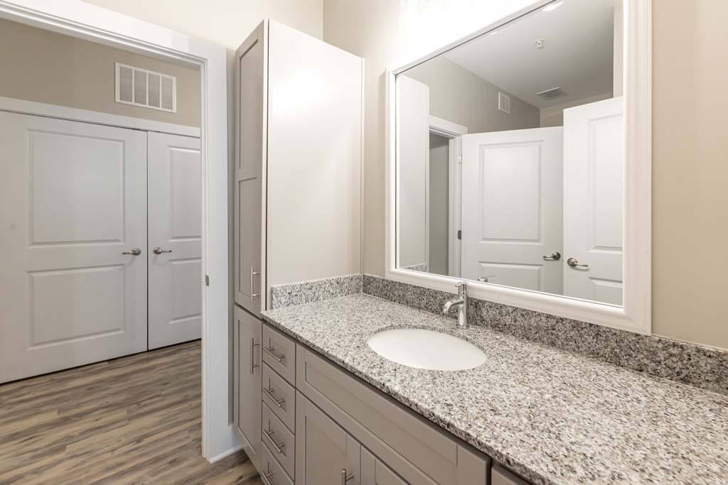 Affordable Housing - Luxury Apartments at Foxwood Image 124