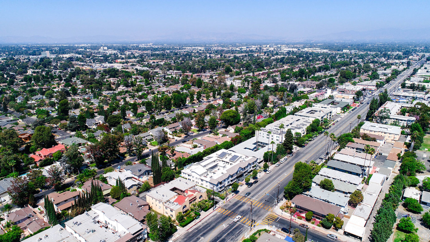 Woodridge Apartments Image 5