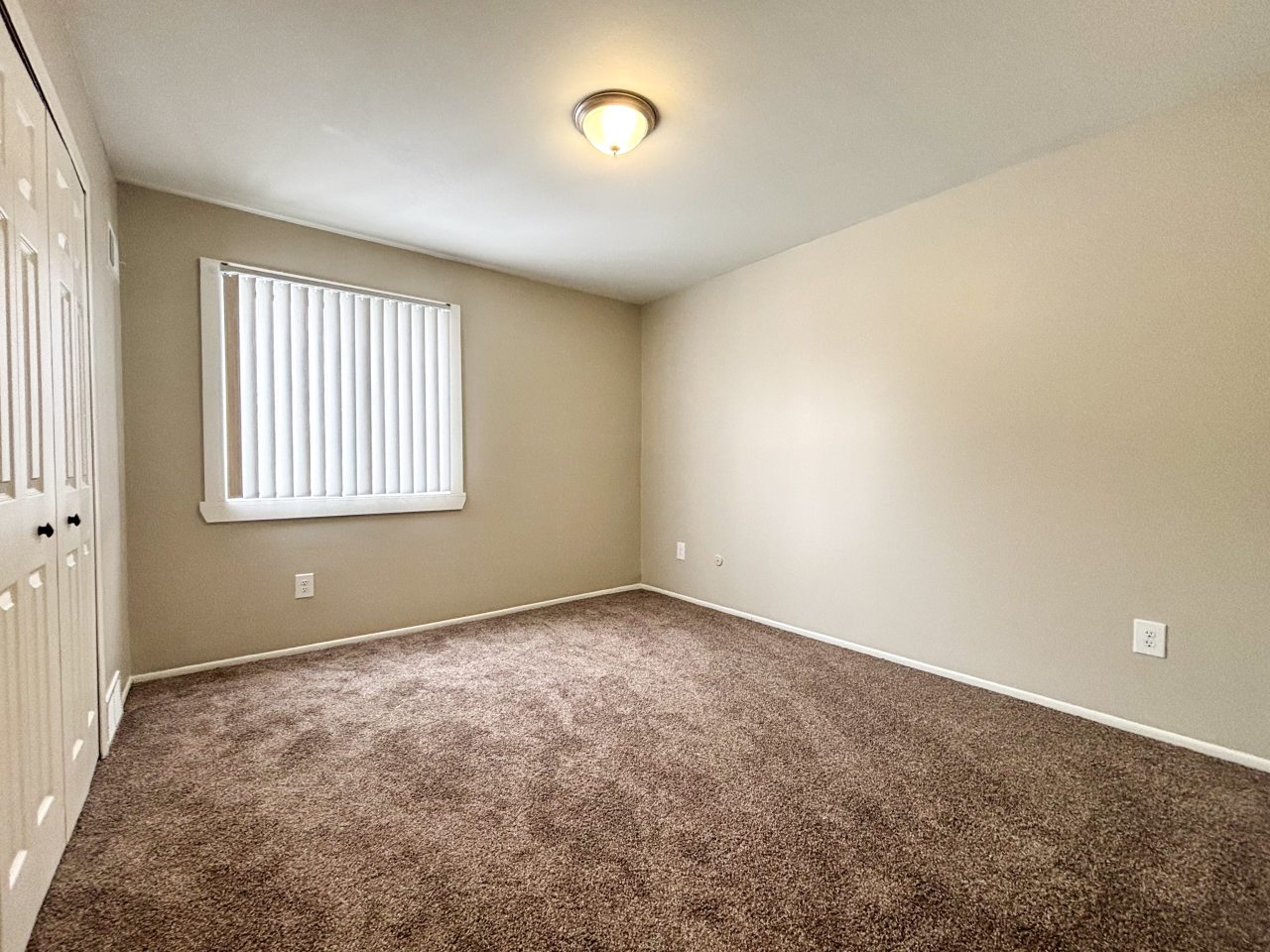 Warren Woods Apartments Image 5