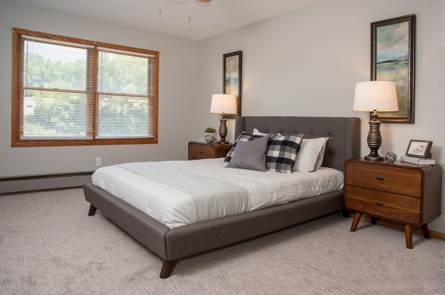 South Highland Apartments Image 6