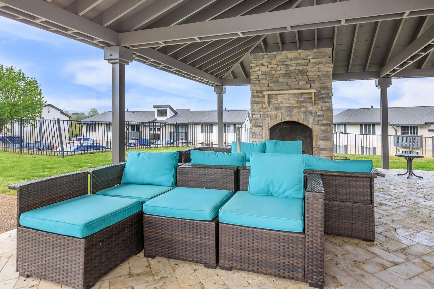 Riverview North Apartments Image 19