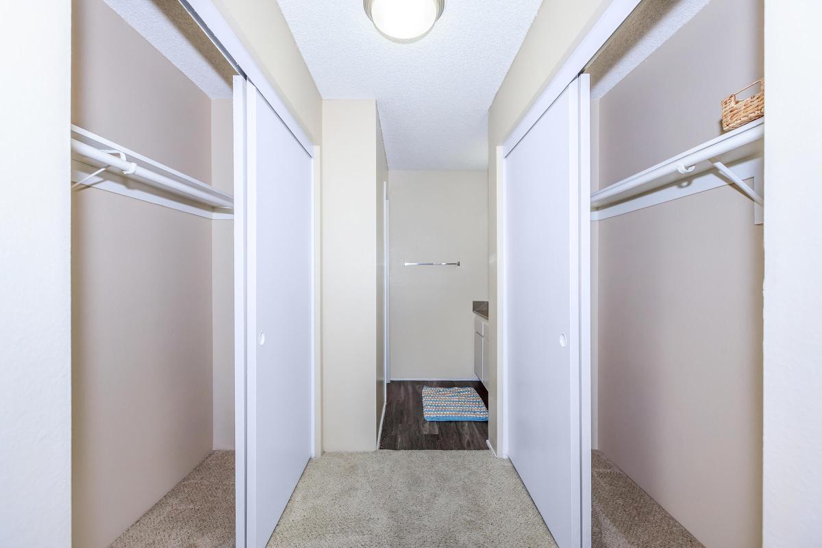 Park City Apartment Homes Image 35