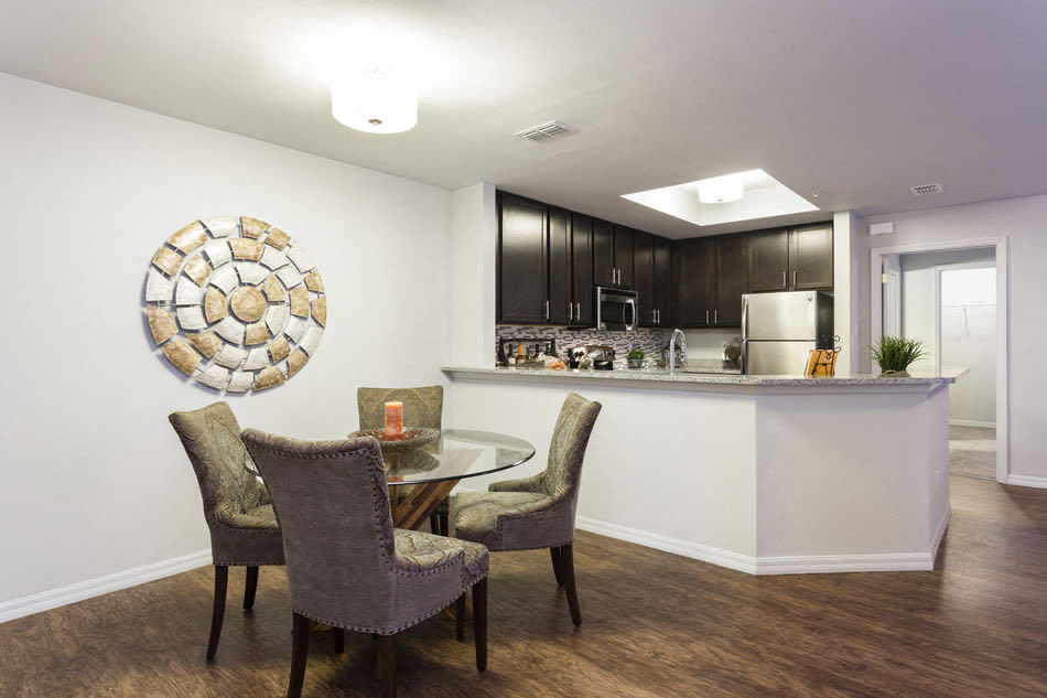 Channelside Apartments Image 3