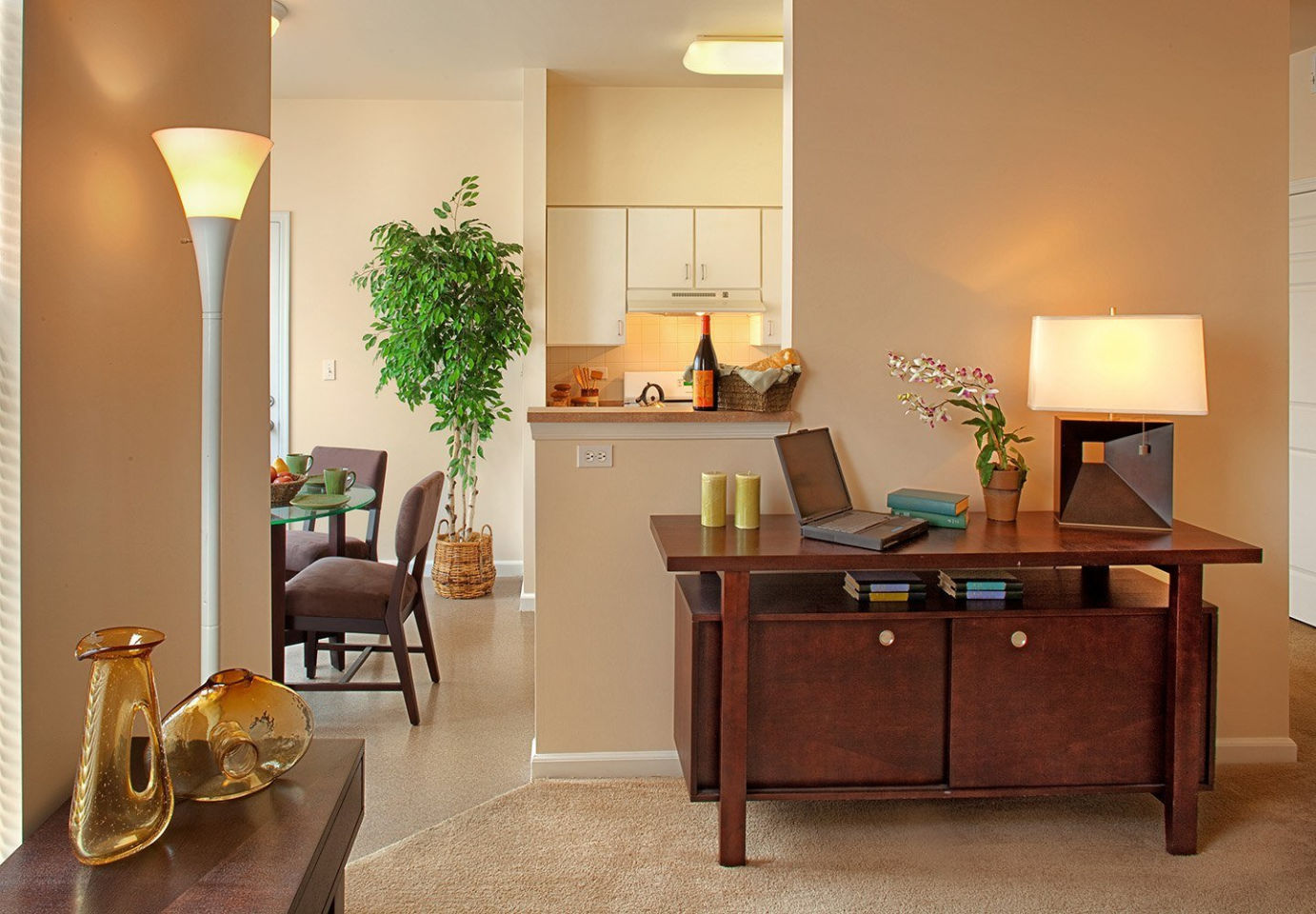 Renaissance Place at Grand Apartments Image 4