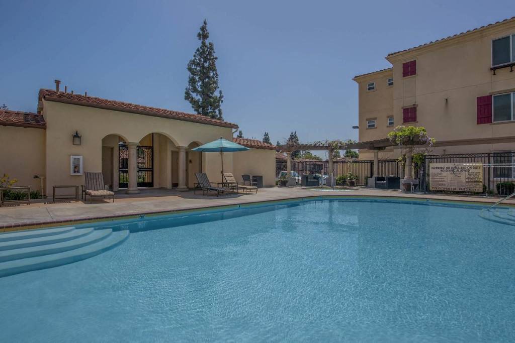 Senior Housing - Monaco Apartments Image 73