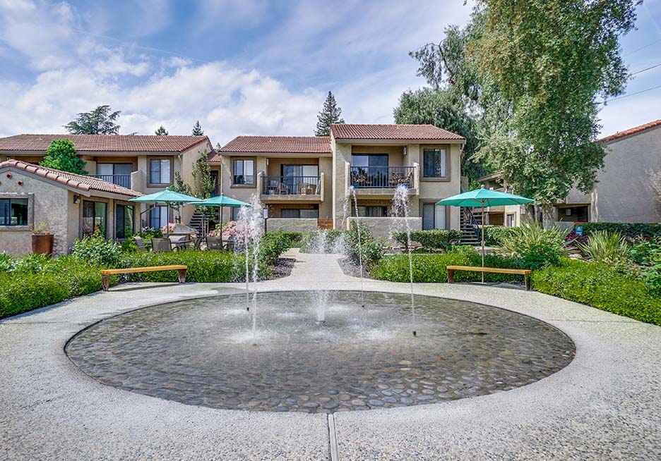 Villas Willow Glen Image 1