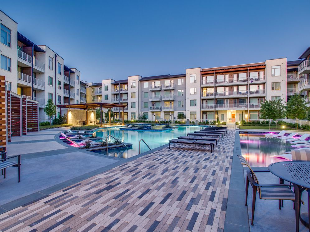 Avalon by AvalonBay West Plano Image 29
