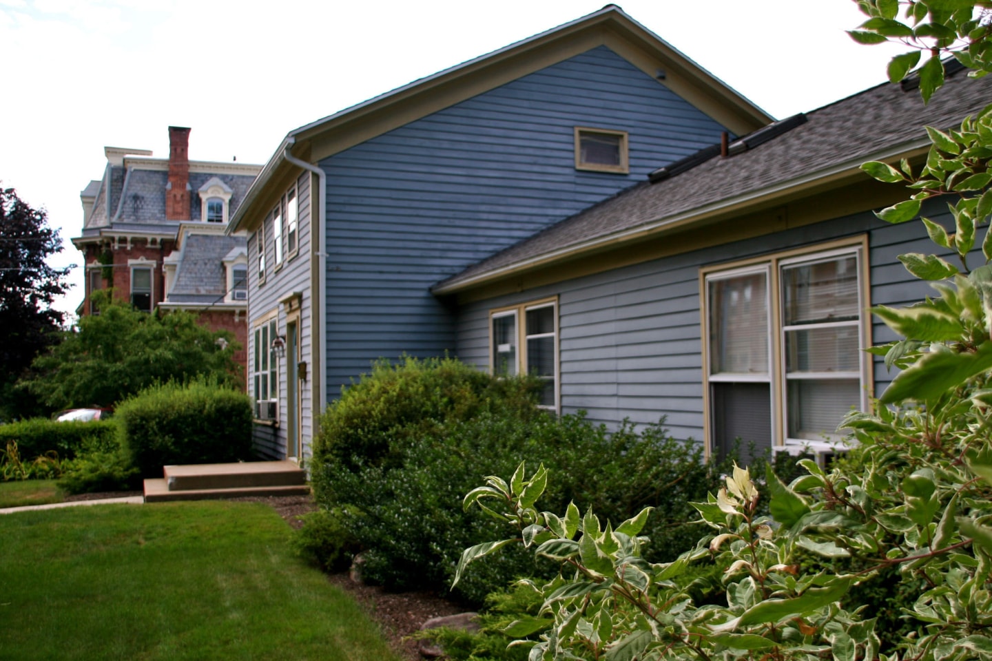 Skidmore Apartments Image 2