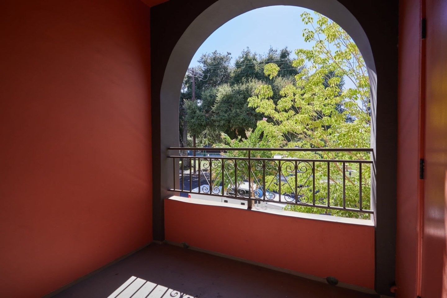 Park Encino Image 16