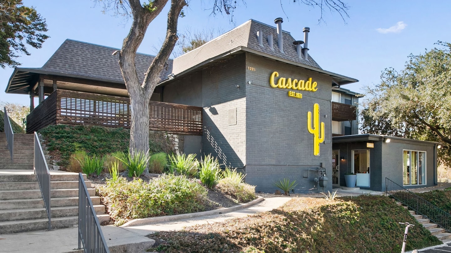 Cascade Apartments Image 5
