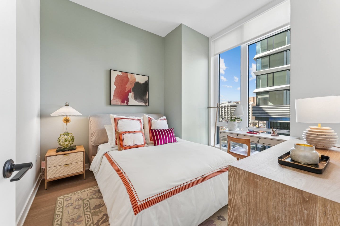 The Zoe Image 40