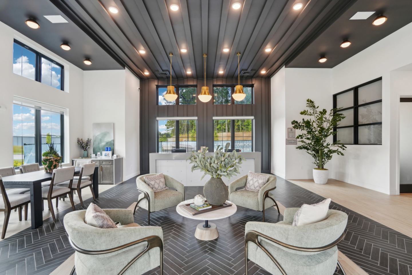 The Pullman Luxury Apartment Homes Image 84