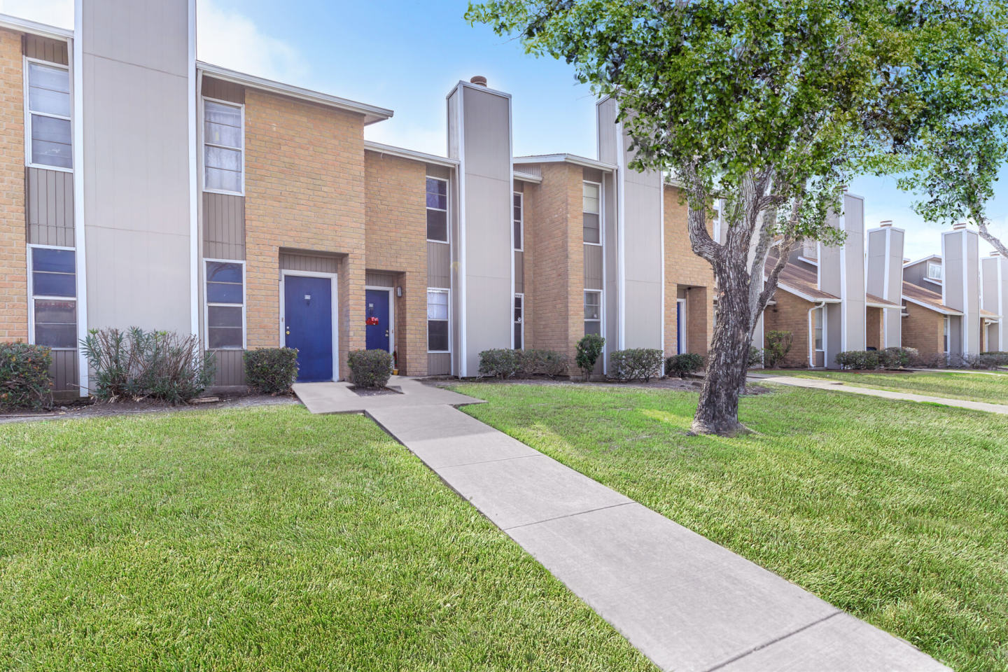 Shadow Bend Apartment Homes Image 17