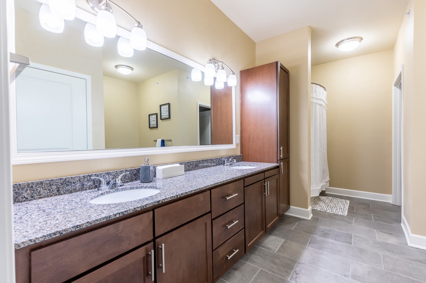 The Residences at Bluhawk Image 33