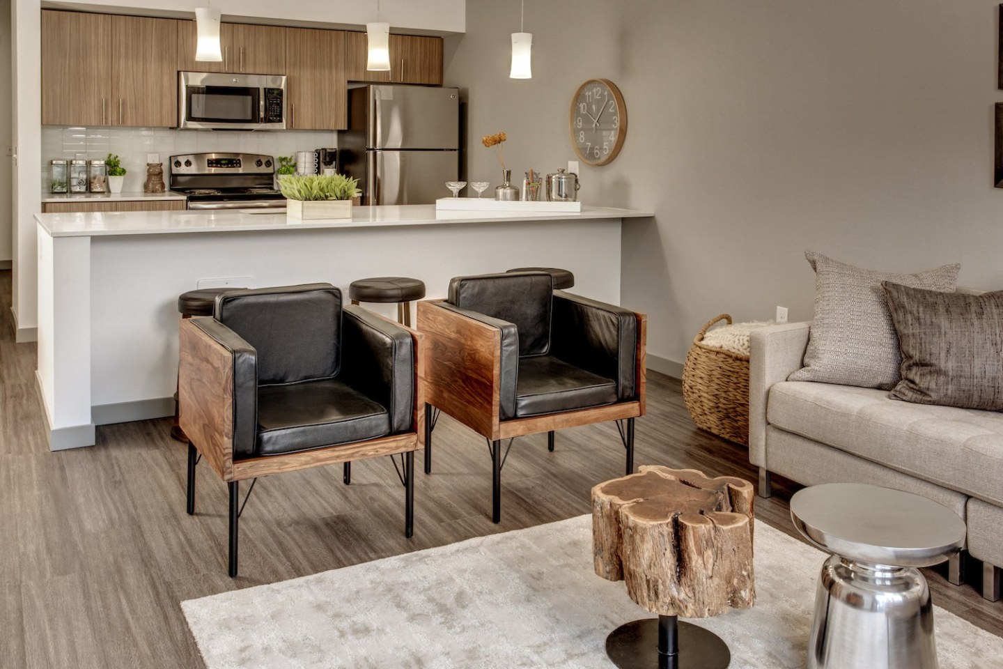 SAMM Apartments Image 3