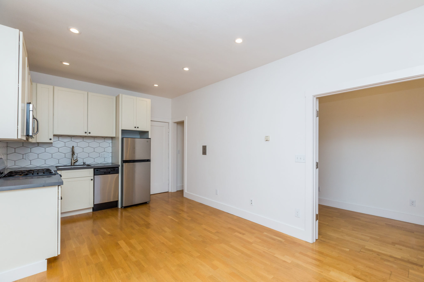 640 Brooklyn Avenue Image 45
