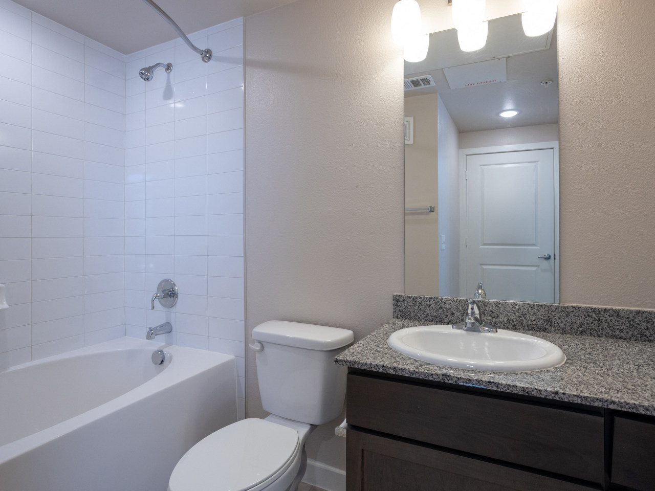 Smart Living Cullen Image 16