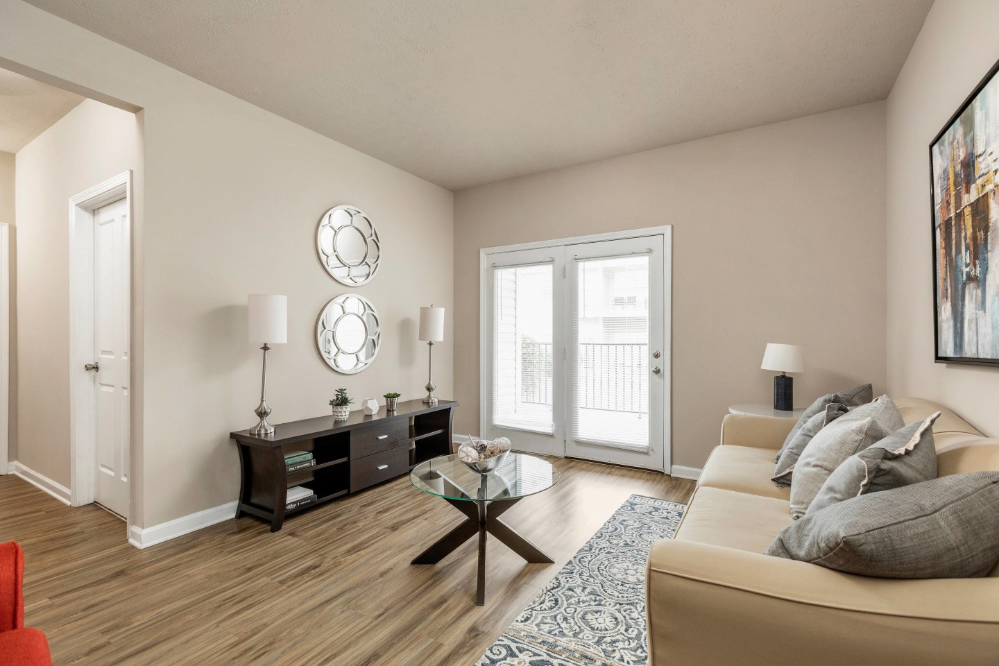 Runaway Bay Apartments Image 3