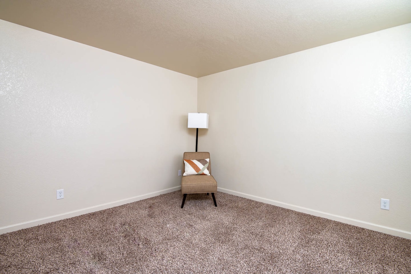Desertbrook Apartments Image 15