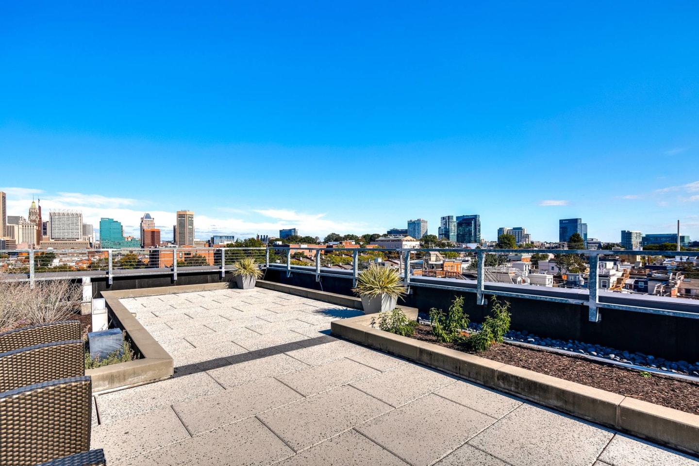 1111 Light Street Image 32