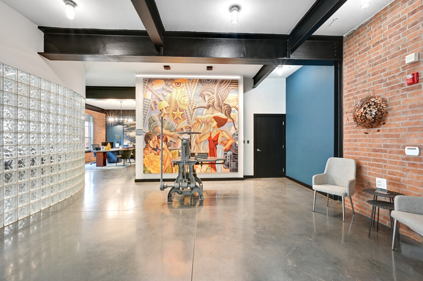 5225 Maple Avenue Image 22