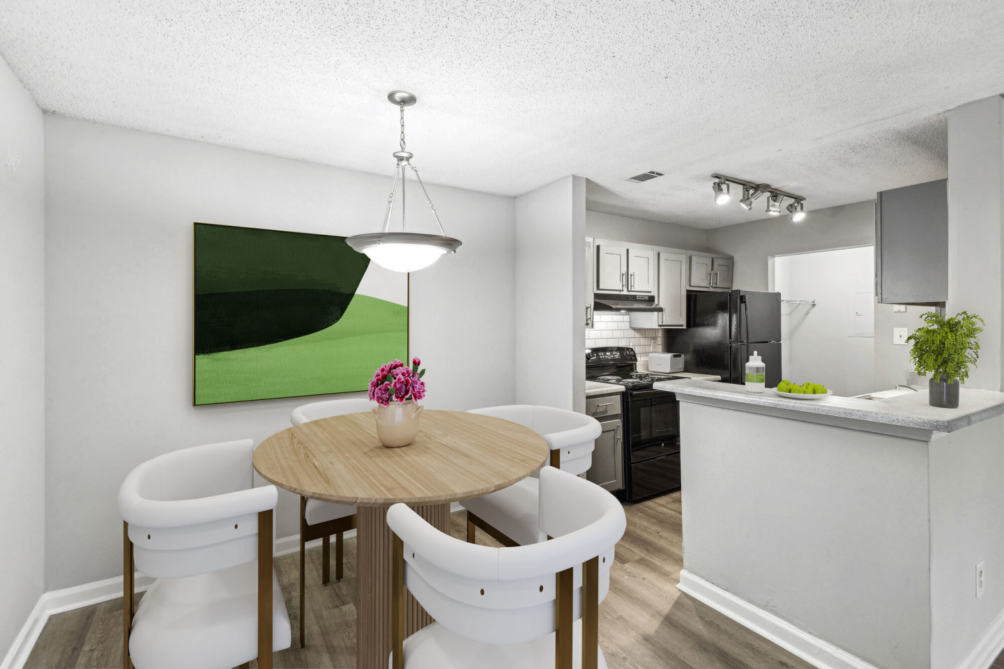 Hampton Point Image 7