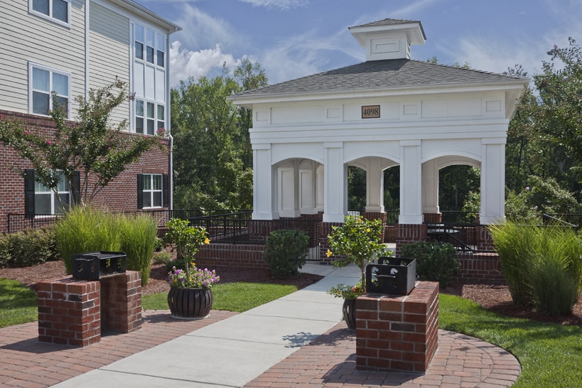 Chancery Village Apartments and Townhomes Image 12