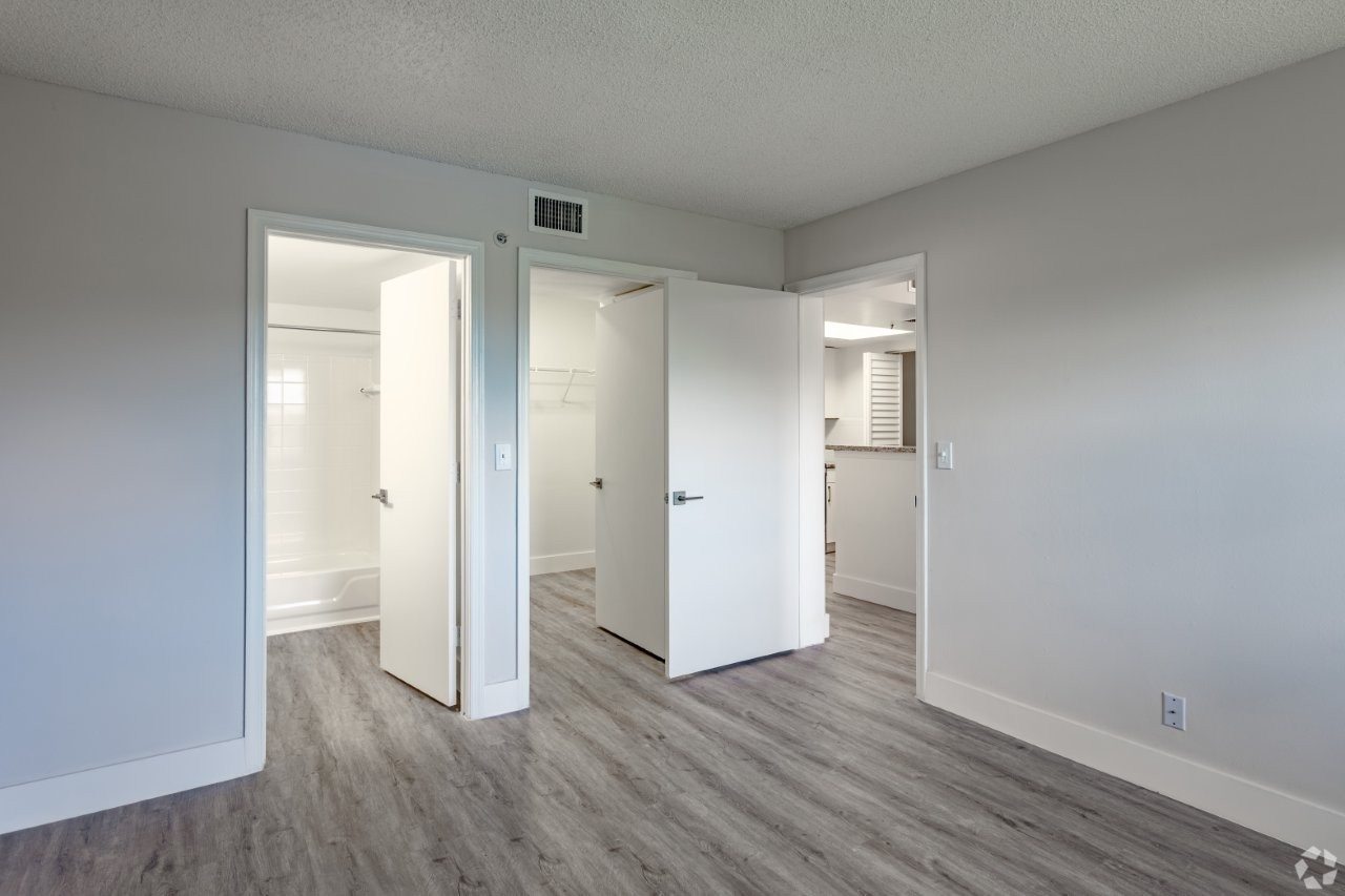 Legacy Lakeview Image 21