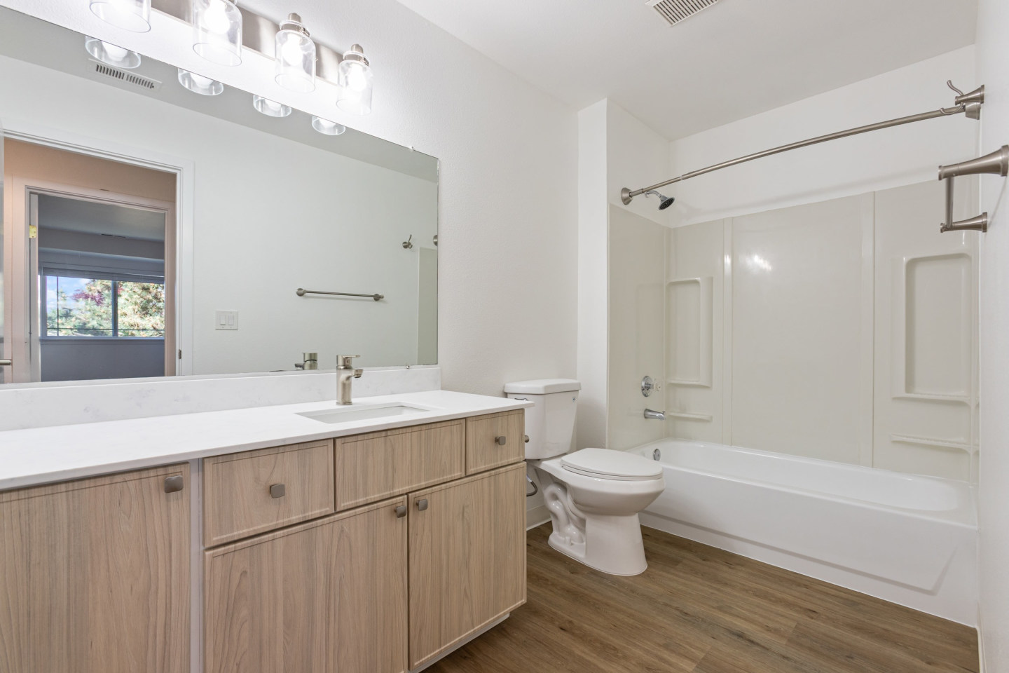 Willow Pointe Image 1