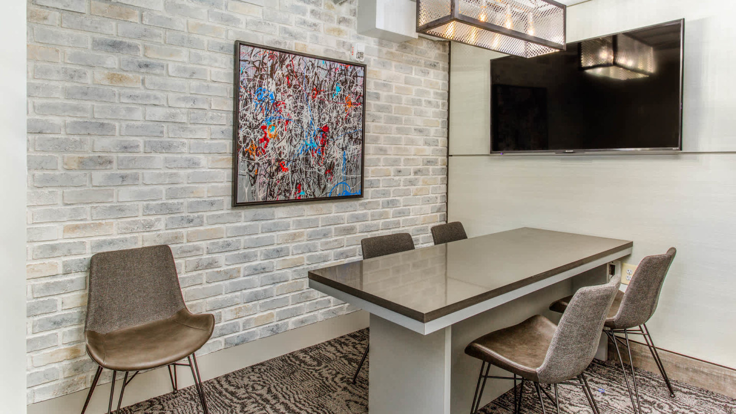 Connecticut Heights Image 32