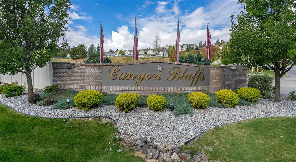 Canyon Bluffs Image 12