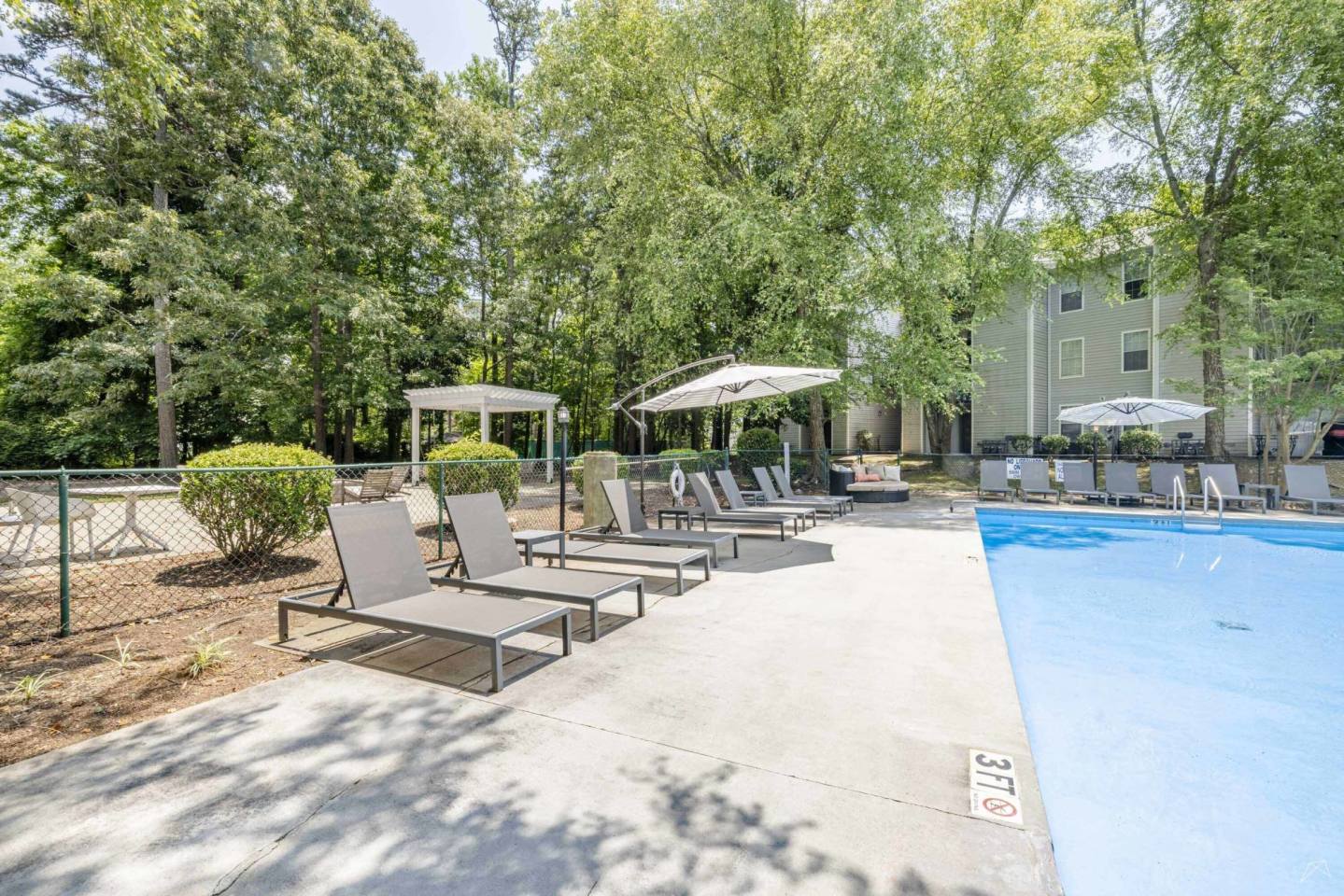 Georgetown Luxury Townhomes Image 3