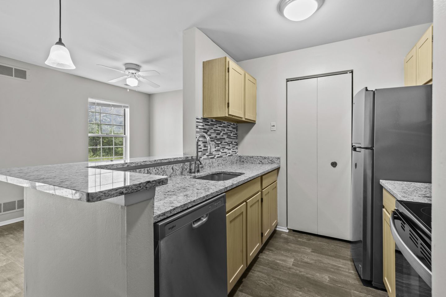 Village Club of Farmington Hills Image 23