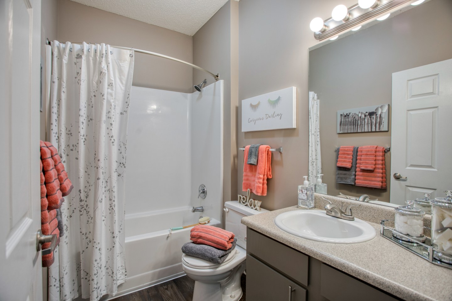 Huntley Image 24