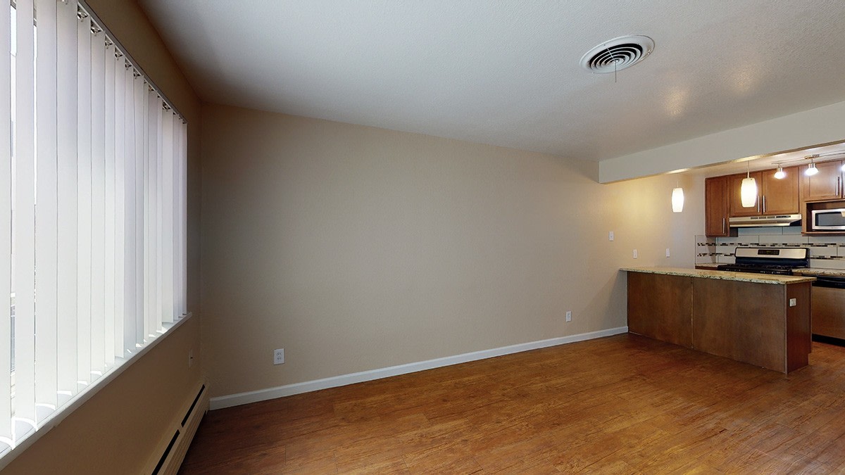 Highland Apartments Image 12