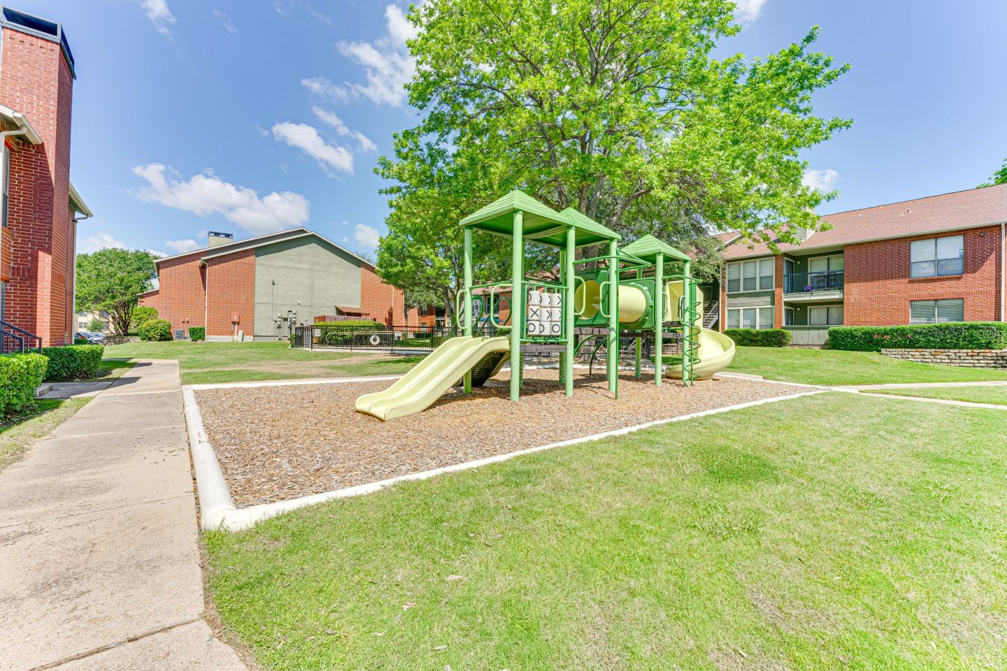 Bardin Oaks Image 9