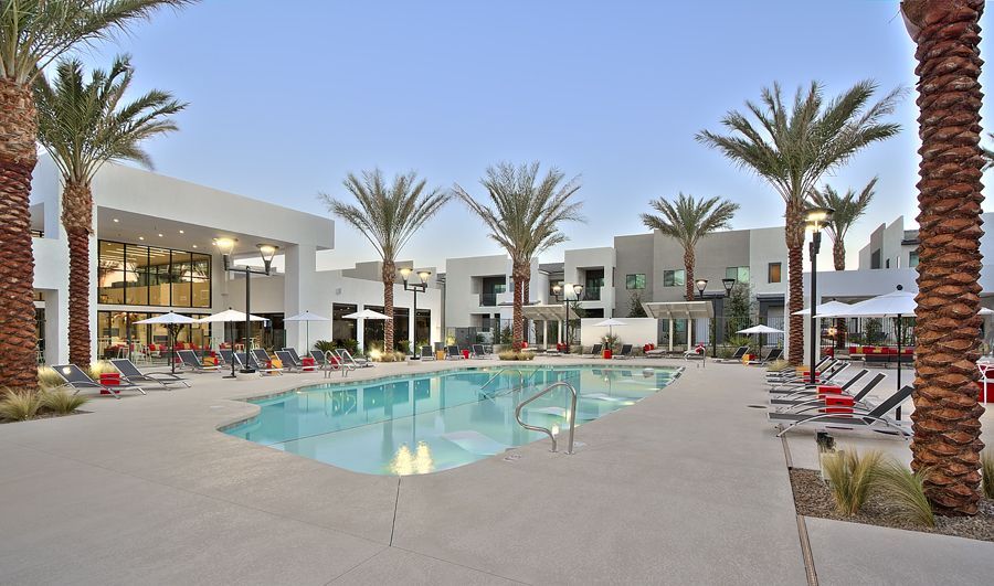 Revolution luxury apt homes Image 14