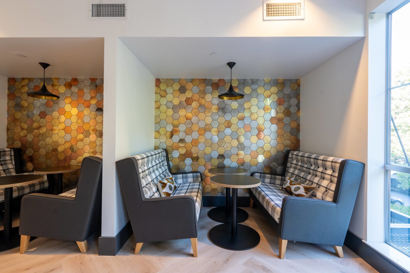 Mosaic Apartments Image 14
