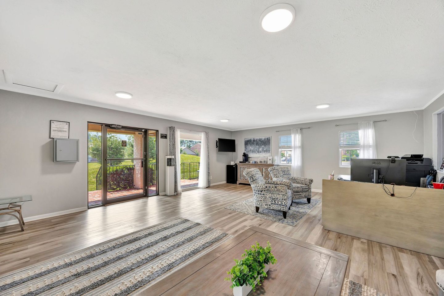 Oakmont Flats Image 33
