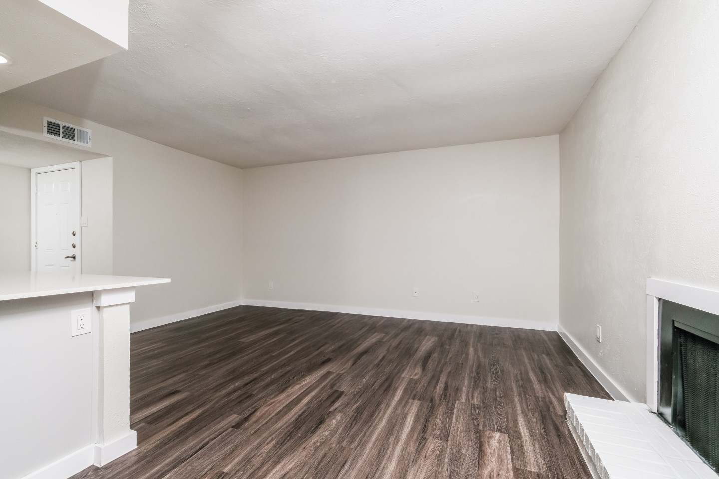 Oakline Apartments Image 20